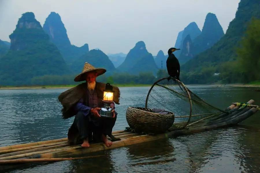 元宝山下，山水云间，悠悠闲云时光，恰好那时我也在