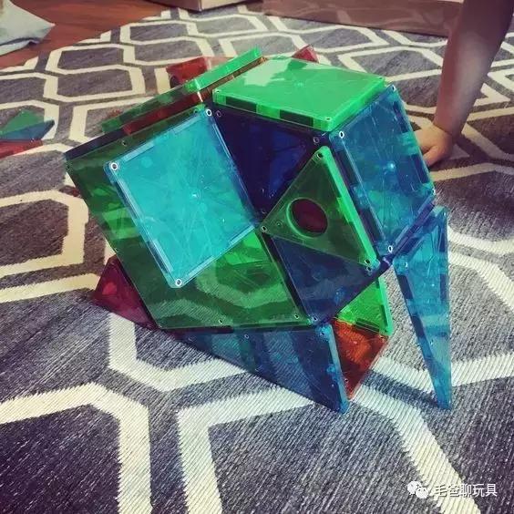 鹿晗的颜值和这款积木比起来，简直就是渣渣~对这款积木中毒已深