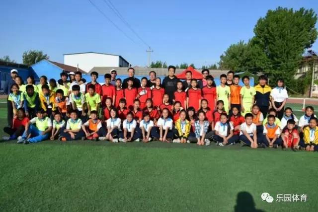 青春如火超越自我拔河比赛,青春如火超越自我全力以赴