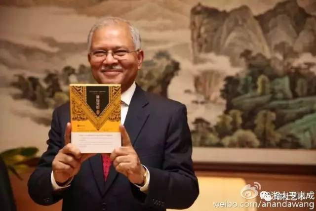 合适初学者看的瑜伽书籍有哪些,薄伽梵歌瑜伽是什么