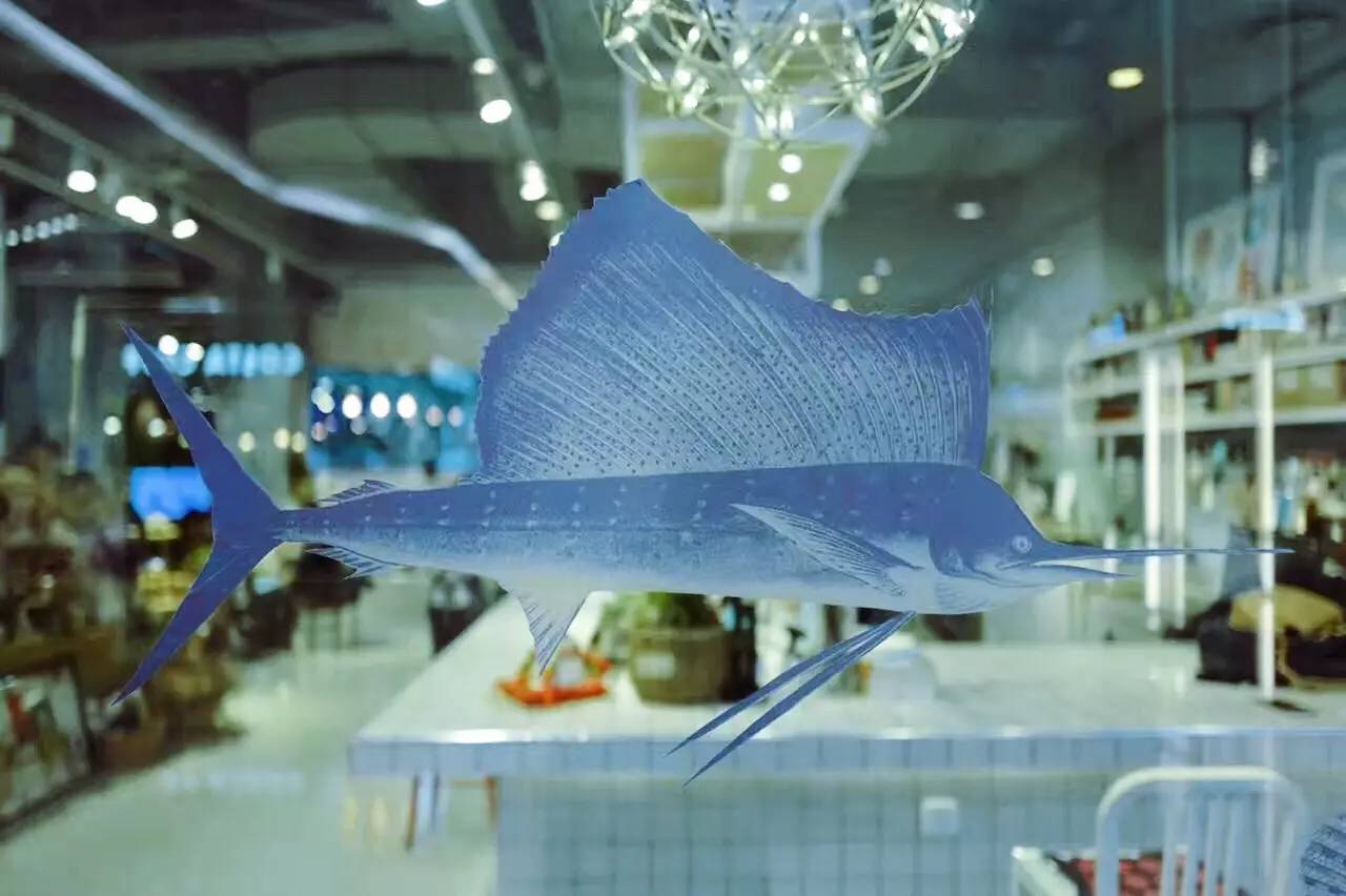 BLUFISH｜他在天津造了这座蓝色的饕餮城堡，只为把青梅竹马的她从巴黎追回来