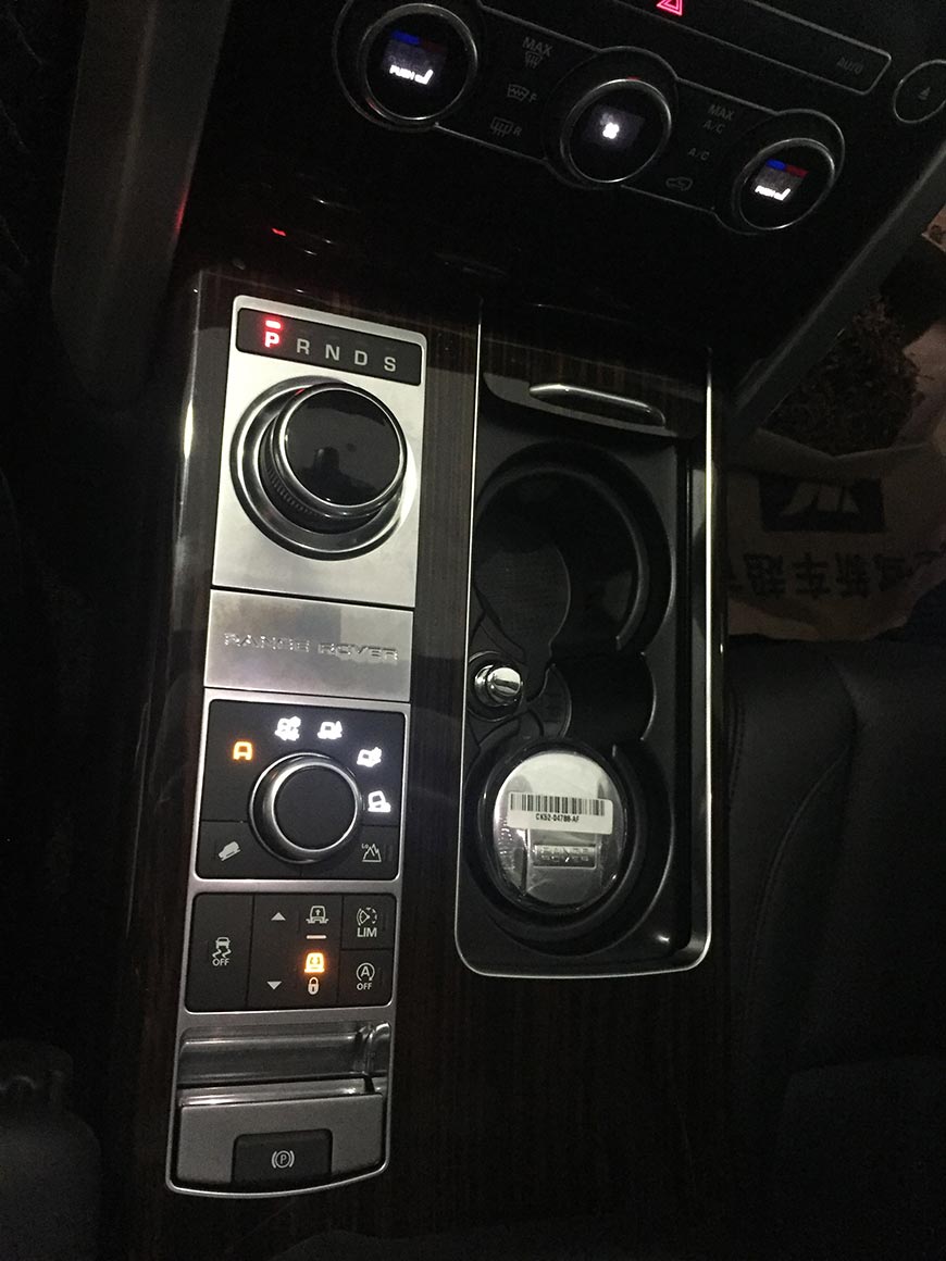 厦门路虎揽胜二手车专场,厦门二手车路虎揽胜最新款