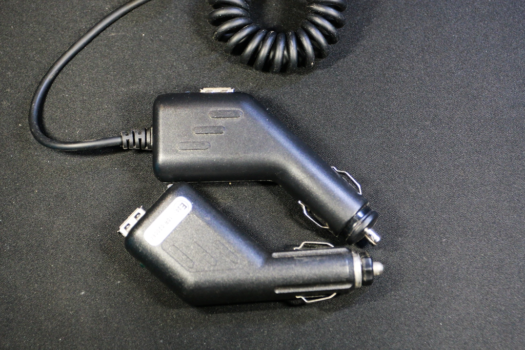 家用汽车充电器怎么用安全,汽车电瓶充电器安全吗