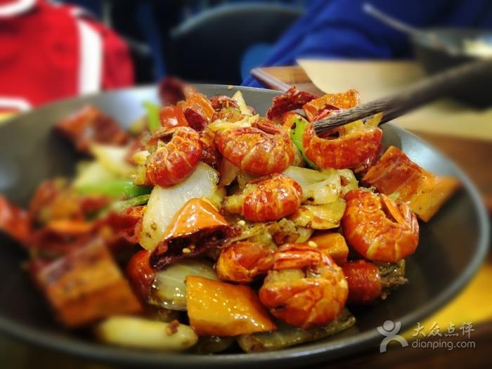 邓丽君被复活！美团“吃生蚝报告”拯救丹麦，上海人最谈不起恋爱