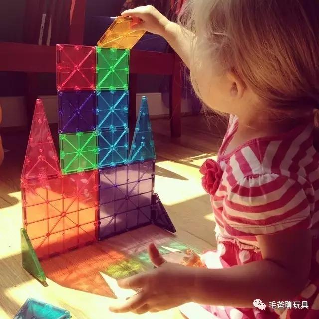 鹿晗的颜值和这款积木比起来，简直就是渣渣~对这款积木中毒已深