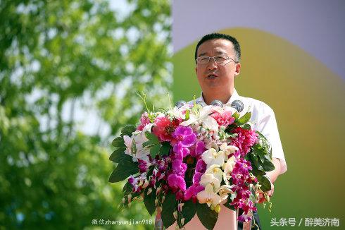 实拍：被俄罗斯美女帅哥酷爱的中国房车是什么样子