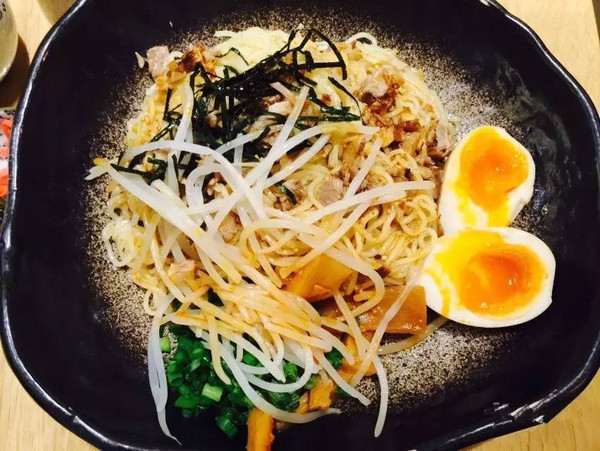 在北京开的明星餐饮店,北京明星开的餐馆都在哪里