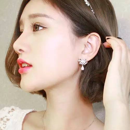 休闲衣服配什么耳钉好看,樱桃耳钉合适搭配什么上衣