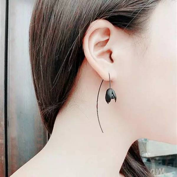 休闲衣服配什么耳钉好看,樱桃耳钉合适搭配什么上衣