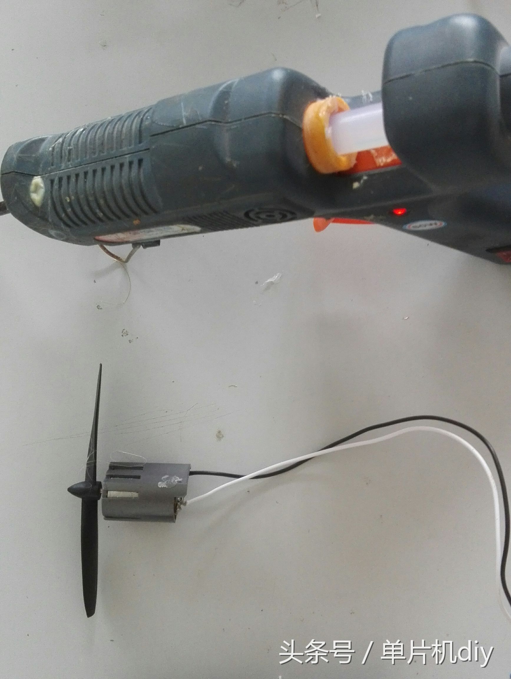 请问热熔胶有哪些用处,你不知道的热熔胶的功能