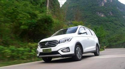 长安凌轩驾驶感受,静态体验长安凌轩