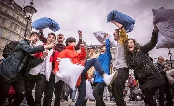 江疏影娜扎现场互相吐槽猝不及防,娜扎井柏然花少