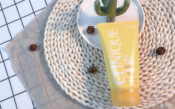 夏日将临，让我们给32款防晒品做一个评测哦！（下篇）