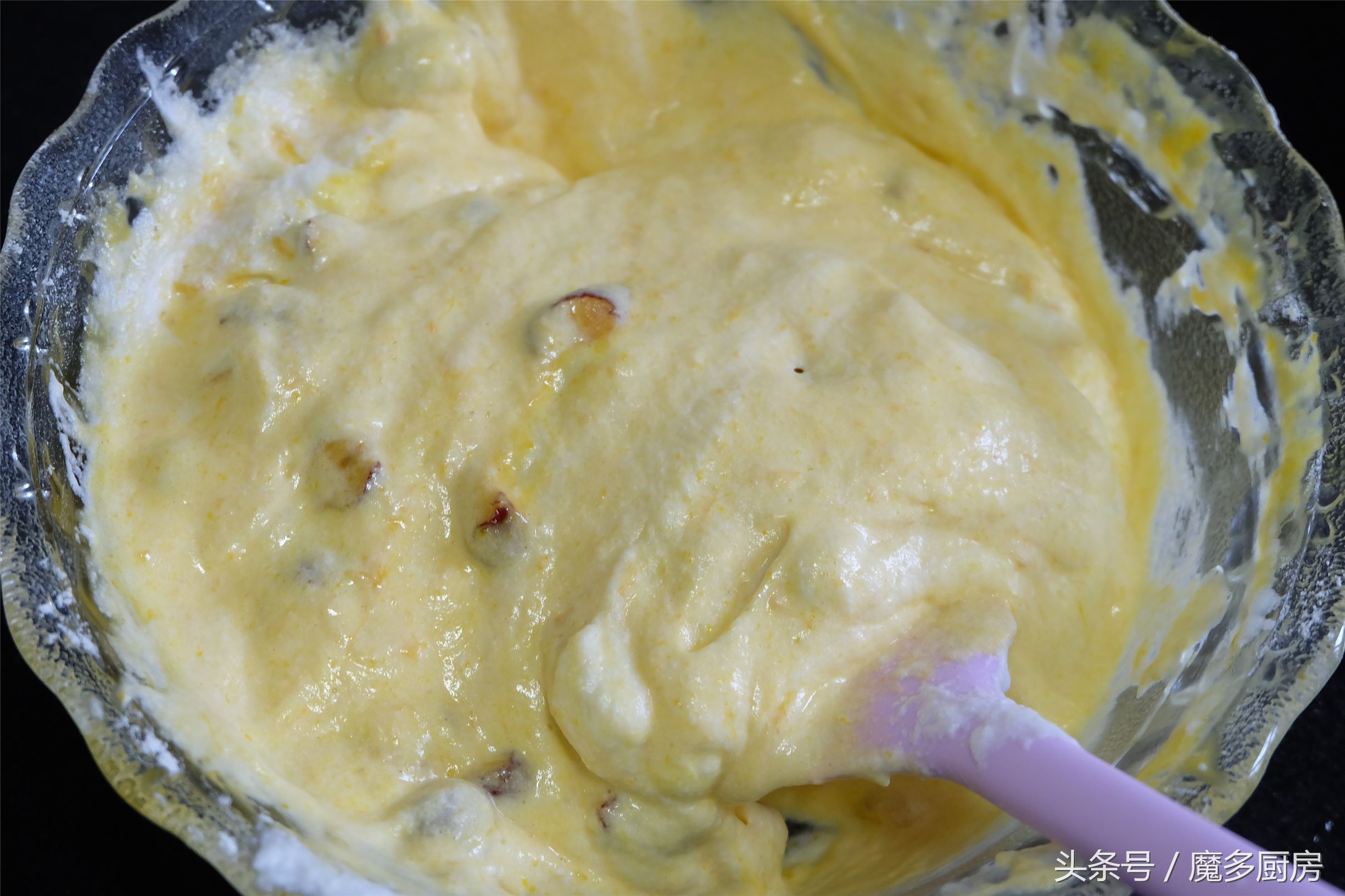 女儿爱吃的蛋糕，不用油不用奶，低糖更健康，营养美味妈妈制作