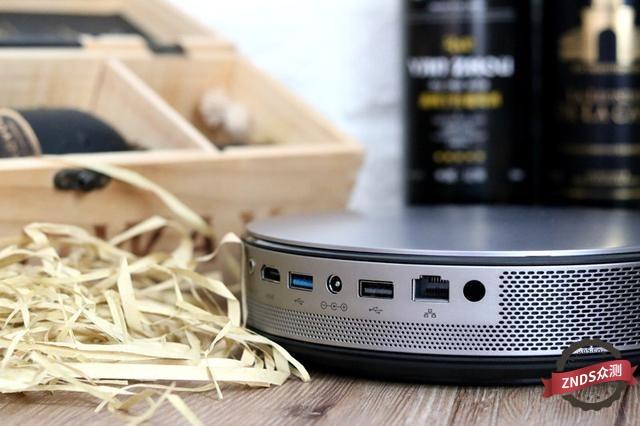 坚果c6智能投影价格,坚果c6投影仪是多大功率的