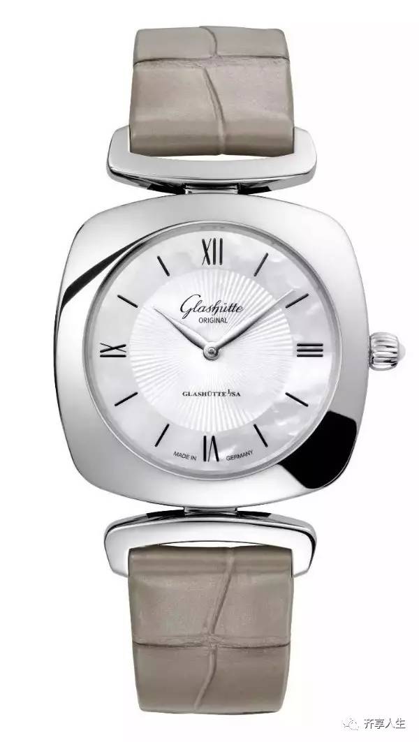 先定一个小目标，比如给老妈买块表