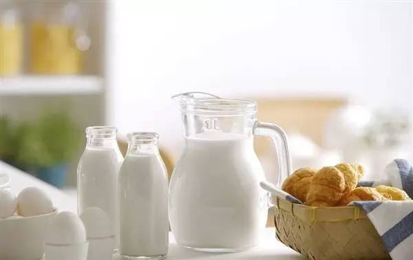 茶渍牙齿美白的最有效方法,牙齿冷光美白的好处与坏处