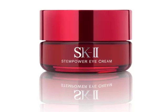 绝对不能错过的10款日本顶级眼霜,能够让眼部饱满的眼霜推荐