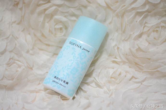 百元以内合适混油皮防晒霜,平价防晒霜百元内博主推荐