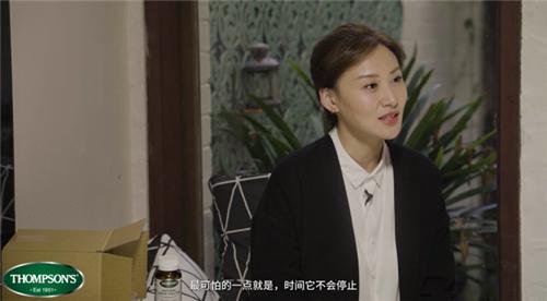 贾静雯母爱,贾静雯深情