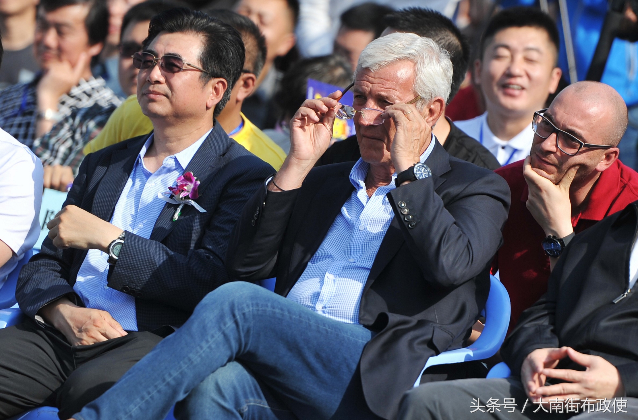 李铁生日视频完全版,李铁生日的视频