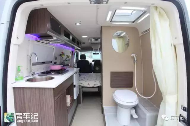 德兴东风御风短轴房车配置表,最便宜的大通短轴自动挡房车