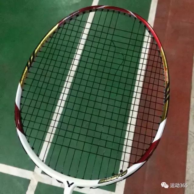 羽毛球拍断线没有发现接着打,羽毛球新穿拍线刚打就断了