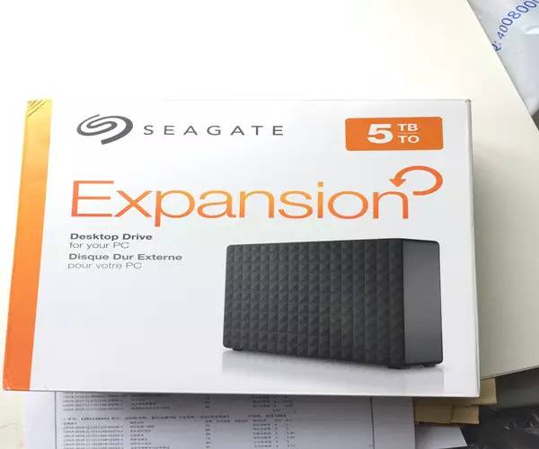 希捷3.5寸移动硬盘哪个系列好,希捷简系列2.5寸移动硬盘