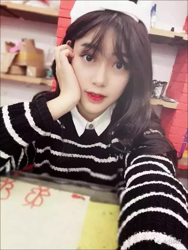 主播｜甜蜜蜜的邻家妹妹，棕色碎发大眼睛，笑容酥酥惹人爱