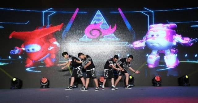 奥飞动漫蔡东青,奥飞娱乐蔡东青演讲实录