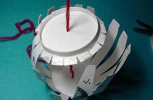 手工纸杯制作花灯幼儿园废物利用,正月十五制作花灯方案