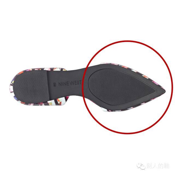 什么鞋合适中国人的脚型,每个人合适的鞋型