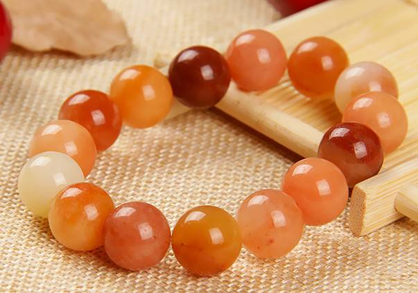 怎么鉴别金丝玉中的宝石光,金丝玉冻光与宝石光区别