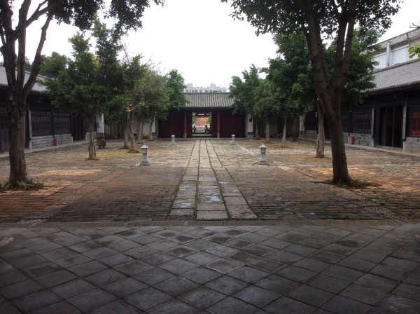 意外的美开头,意外的美好英语