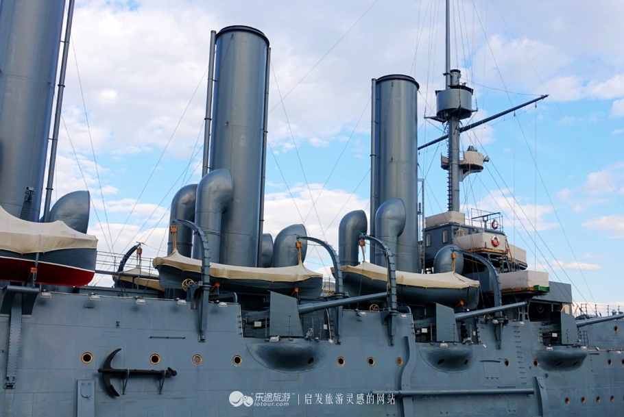 阿芙乐尔巡洋舰，117年的守望