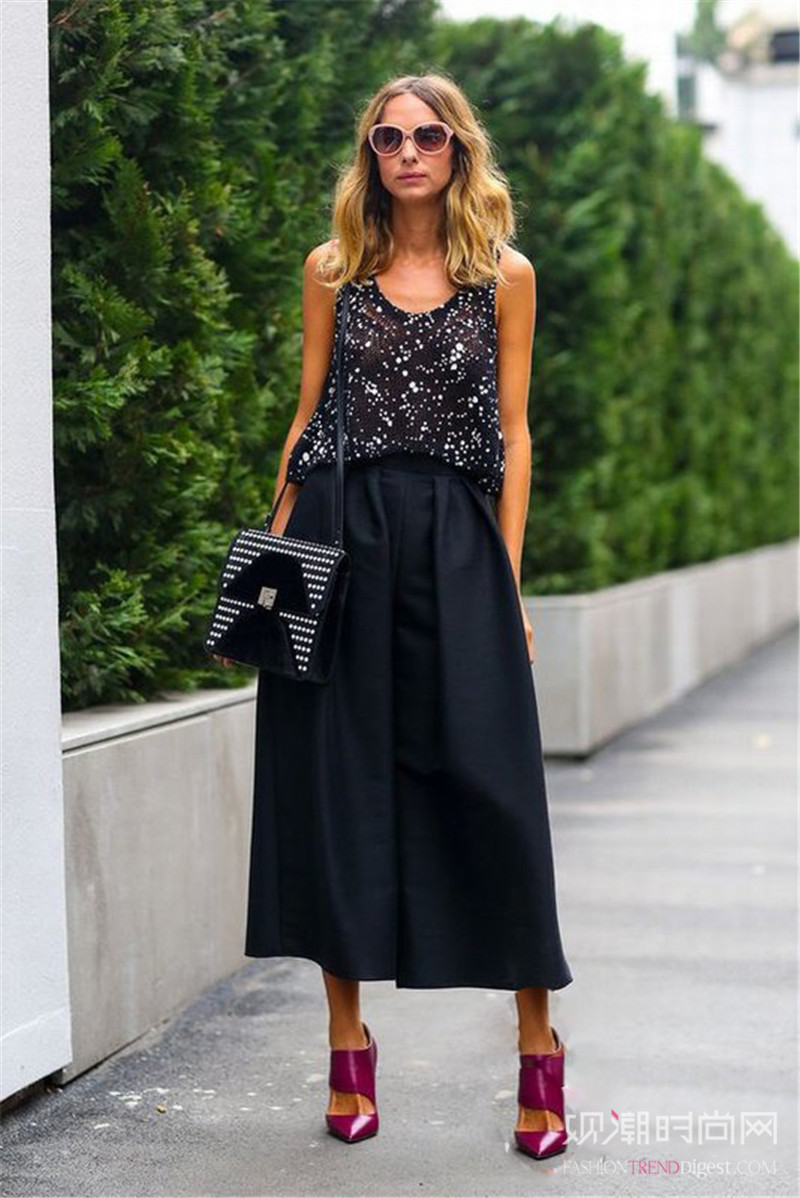 街拍清凉雪纺衫如何穿出品质感,长袖夏季雪纺衫穿搭技巧