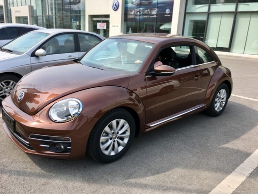 14年大众甲壳虫白色驾驶感受,新到17年大众甲壳虫