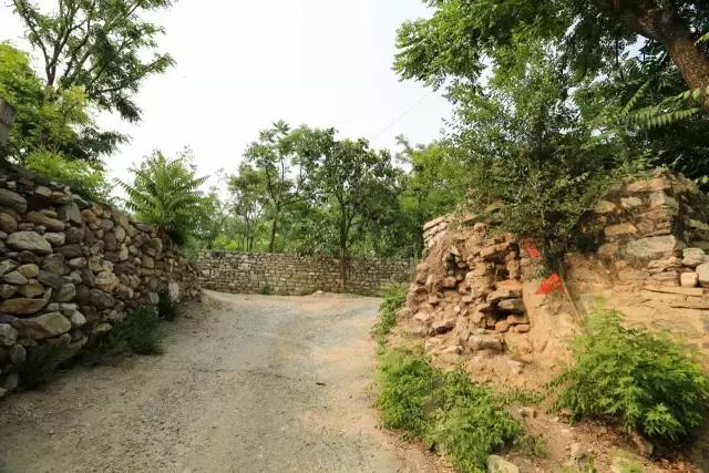 保定易县紫荆关镇坡下村,第一雄关嘉峪关景区