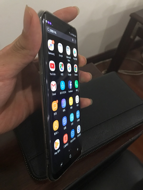 三星GalaxyS8/S8+国行木有货，网友买个港版压压惊