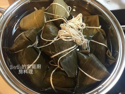 合适三高者吃的十谷米鸡肉粽，营养均衡低油脂，味道却一点不差哦