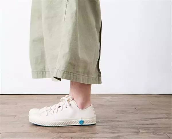 人人最爱的小白鞋,大家都有几双小白鞋