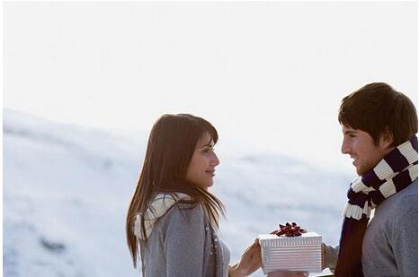 女生送男生礼物排行,十款最受欢迎的走心礼物送男生篇