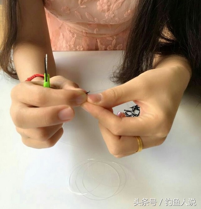 新手如何绑鱼钩,钓鱼人绑鱼钩怎么绑