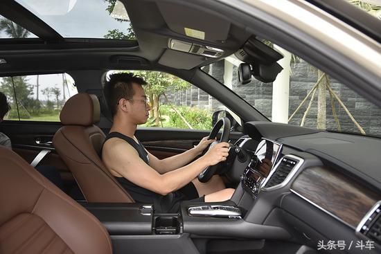 试驾最新款东风本田urv,试驾新款本田ur-v