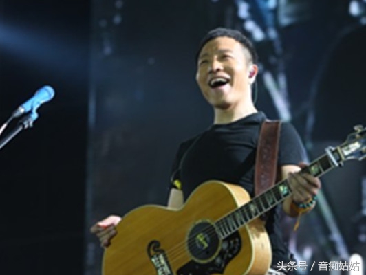 音乐故事：天后的《执着》其实是妻子对丈夫的相濡以沫