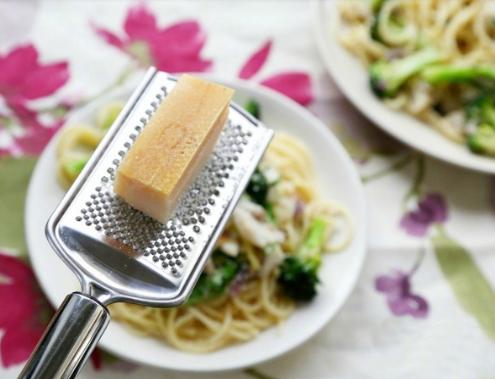 意大利面怎么做才正宗,正宗意大利面怎么做