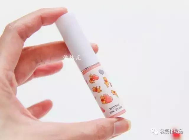 护唇养唇去死皮打底,护唇养唇去死皮唇霜