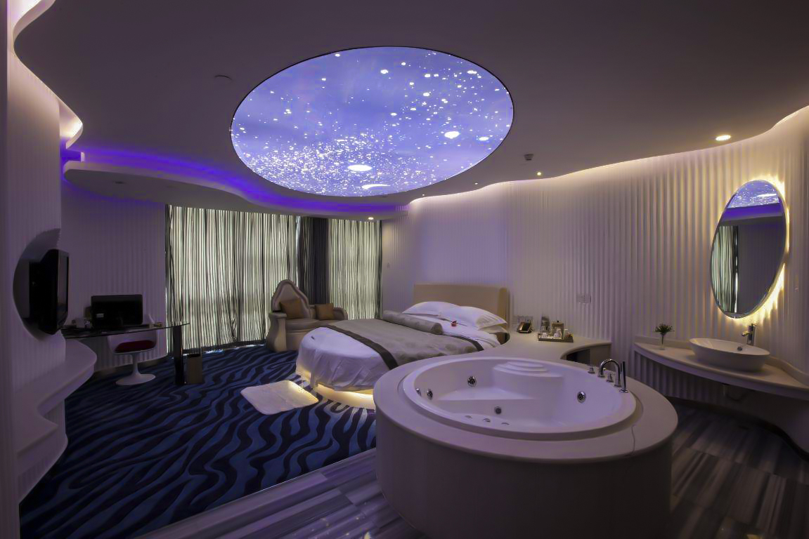 酒店浴室为什么要透明玻璃,酒店浴室为什么是透明的