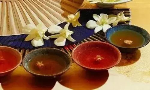 六个要害词学会用英语介绍端午节,关于端午节的英语词汇和句子