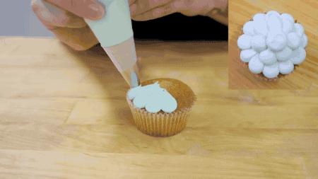 纸杯小蛋糕的裱花技巧图解,纸杯蛋糕裱花教程新手